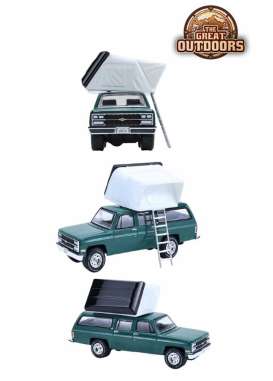 Chevrolet  - Suburban 1990 green - 1:64 - GreenLight - 38080E - gl38080E | Toms Modelautos