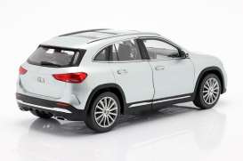 Mercedes Benz  - GLA class (H247) 2020 silver - 1:18 - Mercedes Benz - B66961036 - mb66961036 | Toms Modelautos