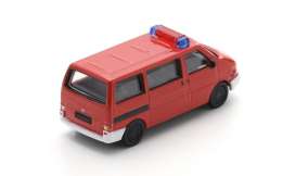 Volkswagen  - T4 red - 1:87 - Schuco - S87U00032 - schucoS87U00032 | Toms Modelautos