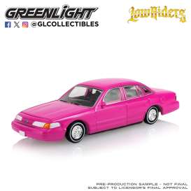 Ford  - Crown Victoria 1996 pink - 1:64 - GreenLight - 63090F - gl63090F | Toms Modelautos