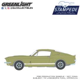 Ford Mustang - GT-500 Fastback 1967 lime gold - 1:64 - GreenLight - 125402A - gl125402A | Toms Modelautos