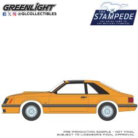 Ford  - Fox Mustang 1982 medium vanilla - 1:64 - GreenLight - 125402C - gl125402C | Toms Modelautos