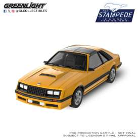 Ford  - Fox Mustang 1982 medium vanilla - 1:64 - GreenLight - 125402C - gl125402C | Toms Modelautos