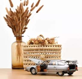 Citroen  - CX 2200 Pallas 1976 grey - 1:18 - Norev - 181810 - nor181810 | Toms Modelautos