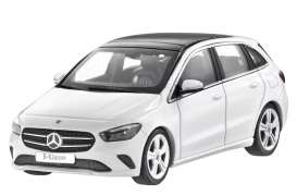 Mercedes Benz  - B-Klasse (W247) 2018 white - 1:43 - Mercedes Benz - B66960457 - MB66960457 | Toms Modelautos