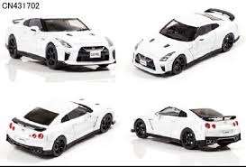 Nissan  - GT-R 2017 white pearl - 1:43 - Carnel - CN431702 - CN431702 | Toms Modelautos
