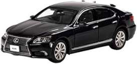 Lexus  - LS460  2015 black - 1:43 - Rai's - H7431502 - H7431502 | Toms Modelautos
