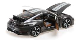 Porsche  - 911 (992) Sport Classic 2022 grey - 1:18 - Minichamps - 110069201 - mc110069201 | Toms Modelautos