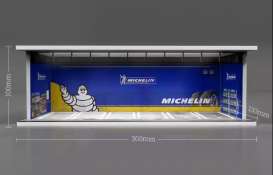 diorama Accessoires - Michelin with light blue/yellow - 1:64 - Black Box Diorama - MO914003 - MO914003 | Toms Modelautos
