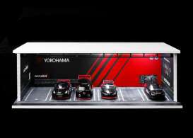 diorama Accessoires - Advan with light black/red - 1:64 - Black Box Diorama - MO914004 - MO914004 | Toms Modelautos