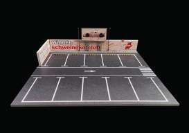 diorama Accessoires - Pink pig parking lot pink/grey - 1:64 - Black Box Diorama - MO925007 - MO925007 | Toms Modelautos