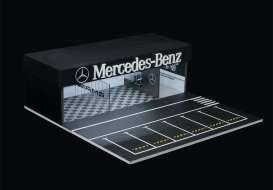 diorama Car Garage - Mercedes-Benz garage with ligh white/black - 1:64 - Black Box Diorama - MO936108 - MO936108 | Toms Modelautos