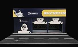 diorama Accessoires - Michelin with  light various - 1:64 - Black Box Diorama - MO941106 - MO941106 | Toms Modelautos