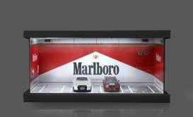 diorama Accessoires - Marlboro parking lot white/red - 1:64 - Black Box Diorama - MO960102 - MO960102 | Toms Modelautos