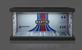 diorama Accessoires - Martini parking lot white/red/blue - 1:64 - Black Box Diorama - MO960107 - MO960107 | Toms Modelautos