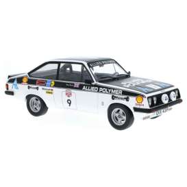 Ford  - MK II RS 2000 1976 white - 1:18 - MCG - 18437 - MCG18437 | Tom's Modelauto's