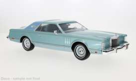 Lincoln  - Mark V 1978 Lightblue - 1:18 - MCG - MCG18369 - MCG18369 | Tom's Modelauto's