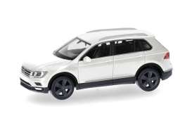 Volkswagen  - Tiguan white - 1:87 - Herpa - H038607-008 - herpa038607-008 | Toms Modelautos