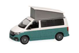 Volkswagen  - T6.1 green/white - 1:87 - Herpa - 096805-004 - herpa096805-004 | Toms Modelautos