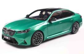 BMW  - M5 2025 green - 1:18 - Solido - 1814701 - soli1814701 | Toms Modelautos