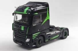 Mercedes Benz  - Actros L 2023 black/green - 1:24 - Solido - 2400204 - soli2400204 | Toms Modelautos