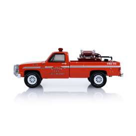Chevrolet  - C20 1982 red - 1:64 - GreenLight - 30578 - gl30578 | Toms Modelautos