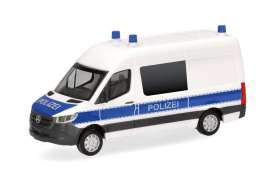 Mercedes Benz  - Sprinter 2018 white/blue - 1:87 - Herpa - H098786 - herpa098786 | Toms Modelautos
