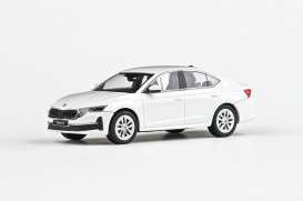 Skoda  - Octavia IV FL 2024 white - 1:43 - Abrex - 143AB-048E - ab143AB-048E | Toms Modelautos