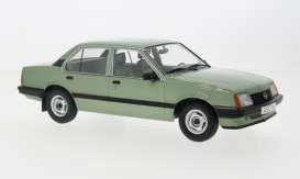 Opel  -  Ascona C 1981 green - 1:18 - MCG - MCG18458 - MCG18458 | Toms Modelautos