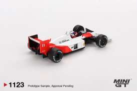 McLaren  - MP4/4 1988 white/red - 1:64 - Mini GT - 01123Lhd - MGT01123Lhd | Toms Modelautos