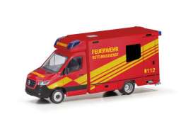 Mercedes Benz  - Sprinter 2018 red/yellow - 1:87 - Herpa - H098755 - herpa098755 | Toms Modelautos