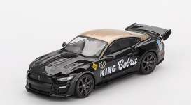 Shelby  - GT500 2020 gold/black - 1:64 - Mini GT - 01130BL - MGT01130BL | Toms Modelautos