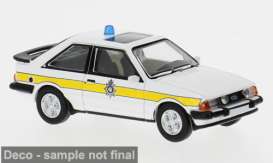 Ford  - Escort MK III XR3i 1982 white/yellow - 1:87 - Brekina - 870789 - PCX870789 | Toms Modelautos