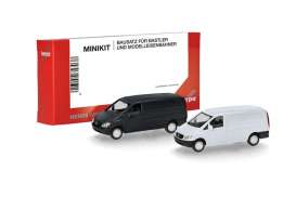 Mercedes Benz  - Vito 2003 white/black - 1:87 - Herpa - 014243 - herpa014243 | Toms Modelautos