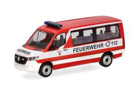 Mercedes Benz  - Sprinter 2018 red/white - 1:87 - Herpa - 098885 - herpa098885 | Toms Modelautos