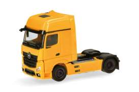 Mercedes Benz  - Actros orange - 1:87 - Herpa - 317948-002 - herpa317948-002 | Toms Modelautos