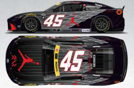 Toyota  - Camry XSE 2025 black/red/white - 1:24 - Action Racing Collectibles - C452522JOATK - arcC452522JOATK | Toms Modelautos