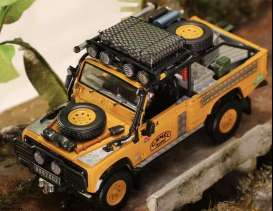 Land Rover  - Defender orange - 1:64 - Street Weapon - STW206 - STW206 | Toms Modelautos