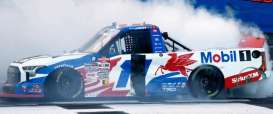 Toyota  - Tundra 2025 white/blue/red - 1:64 - Action Racing Collectibles - W112565MB1CIM - arcW112565MB1CIM | Toms Modelautos