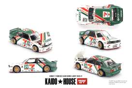 BMW  - M3 white/red/green - 1:64 - Mini GT - KHMG217 - MGTKHMG217 | Toms Modelautos
