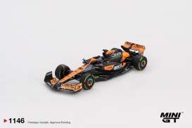 McLaren  - 2024 black & orange - 1:64 - Mini GT - 01146L - MGT01146 | Toms Modelautos