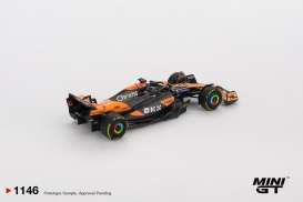 McLaren  - 2024 black & orange - 1:64 - Mini GT - 01146L - MGT01146 | Toms Modelautos