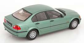 BMW  - 3 series E46 1999 green - 1:18 - KK - Scale - KKDC181436 - KKDC181436 | Toms Modelautos
