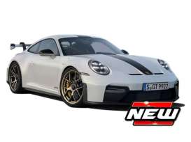 Porsche  - 911 white/green - 1:24 - Bburago - 18-21119W - bura21119W | Toms Modelautos