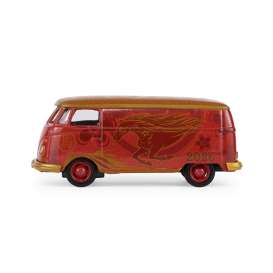Volkswagen  - Type 2 Panel Van 2026 red/gold - 1:64 - GreenLight - 30604 - gl30604 | Toms Modelautos