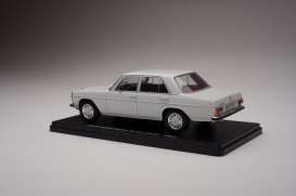 Mercedes Benz  - W115 200D 1968 white - 1:24 - Magazine Models - Mercedes - mag24Mercedes | Toms Modelautos