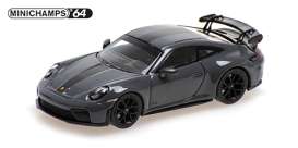 Porsche  - 911 (992.2) 2025 grey - 1:64 - Maxichamps - 640064225 - mc640064225 | Tom's Modelauto's