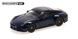 Porsche  - 911 (992.2) Carrera 2025 blue - 1:64 - Maxichamps - 640064022 - mc640064022 | Toms Modelautos