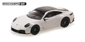 Porsche  - 911 (992.2) Carrera GTS 2025 white - 1:64 - Maxichamps - 640064125 - mc640064125 | Toms Modelautos