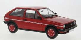 Volkswagen  - Polo II Coupe Fox 1985 red - 1:18 - MCG - 275042 - MCG18523 | Toms Modelautos